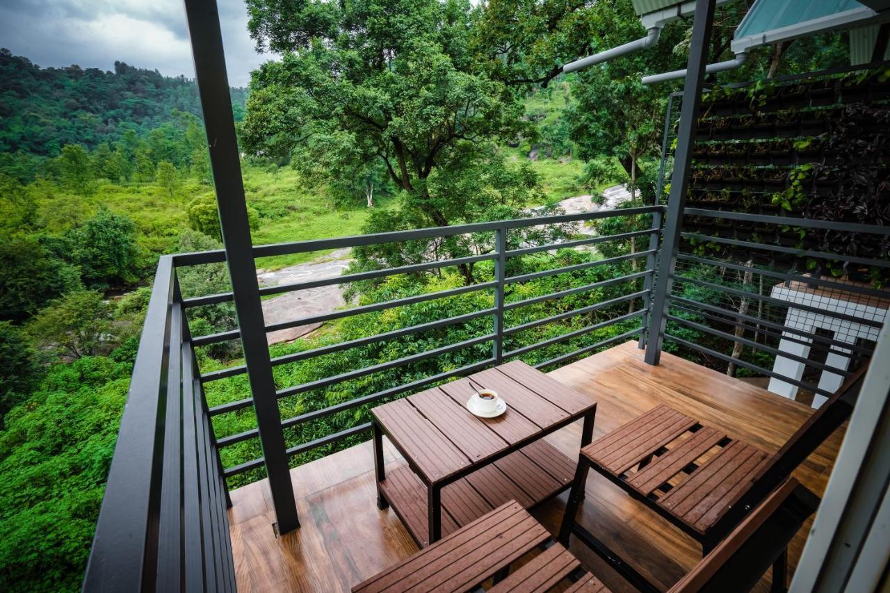 Misty Range Resorts Maraiyūr Exterior foto